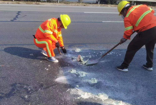 攸县公路下沉注浆加固